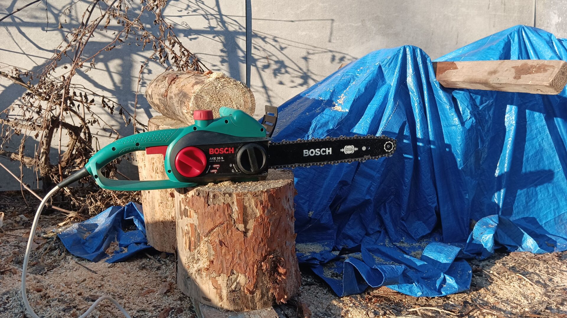 bosch-ake-35-s-electric-chainsaw-still-better_4